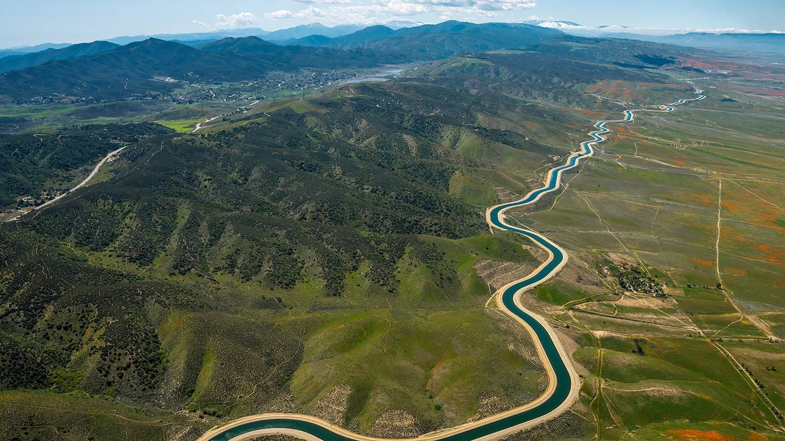 Foothills west of Quartz Hill Foothills west of Quartz Hill