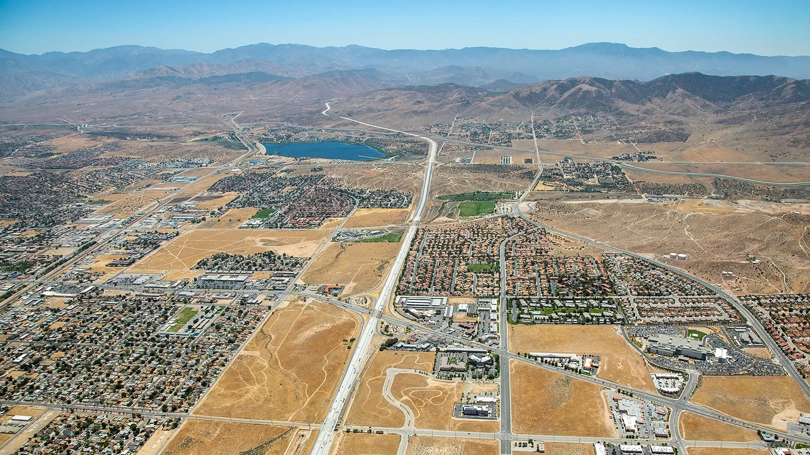 Palmdale and the Antelope Valley from above Palmdale and the Antelope Valley from above